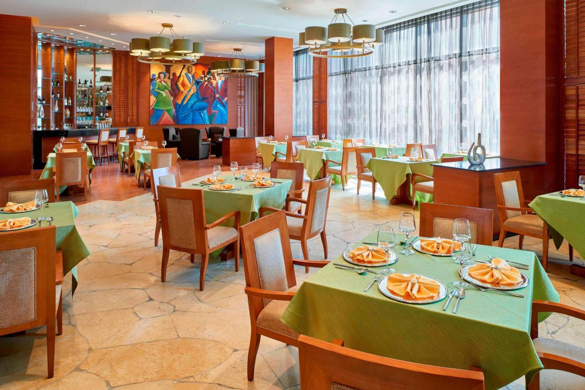 Sheraton Hohhot Hotel Exterior photo