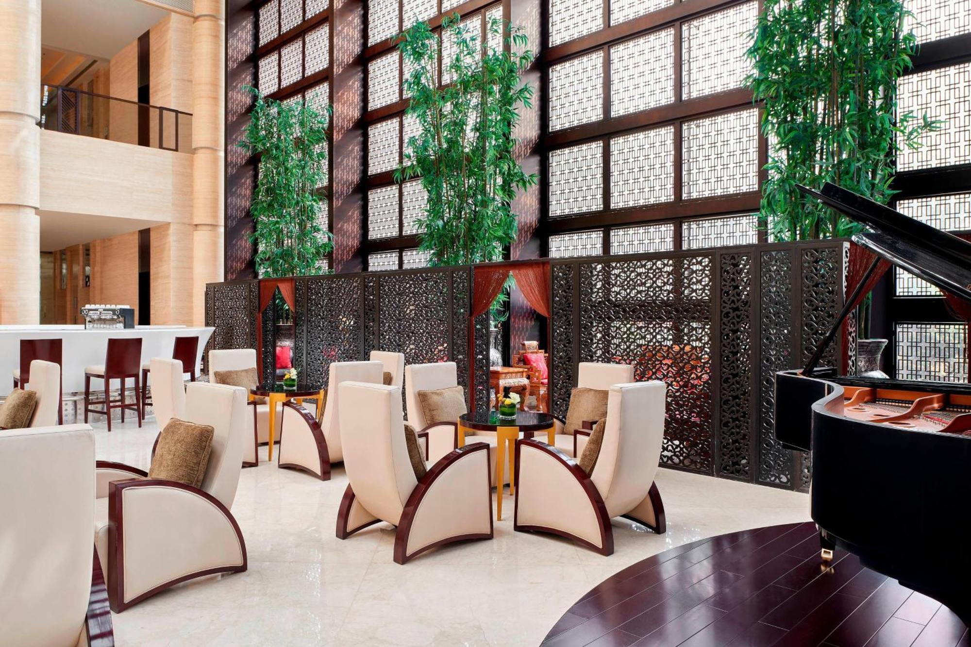 Sheraton Hohhot Hotel Exterior photo